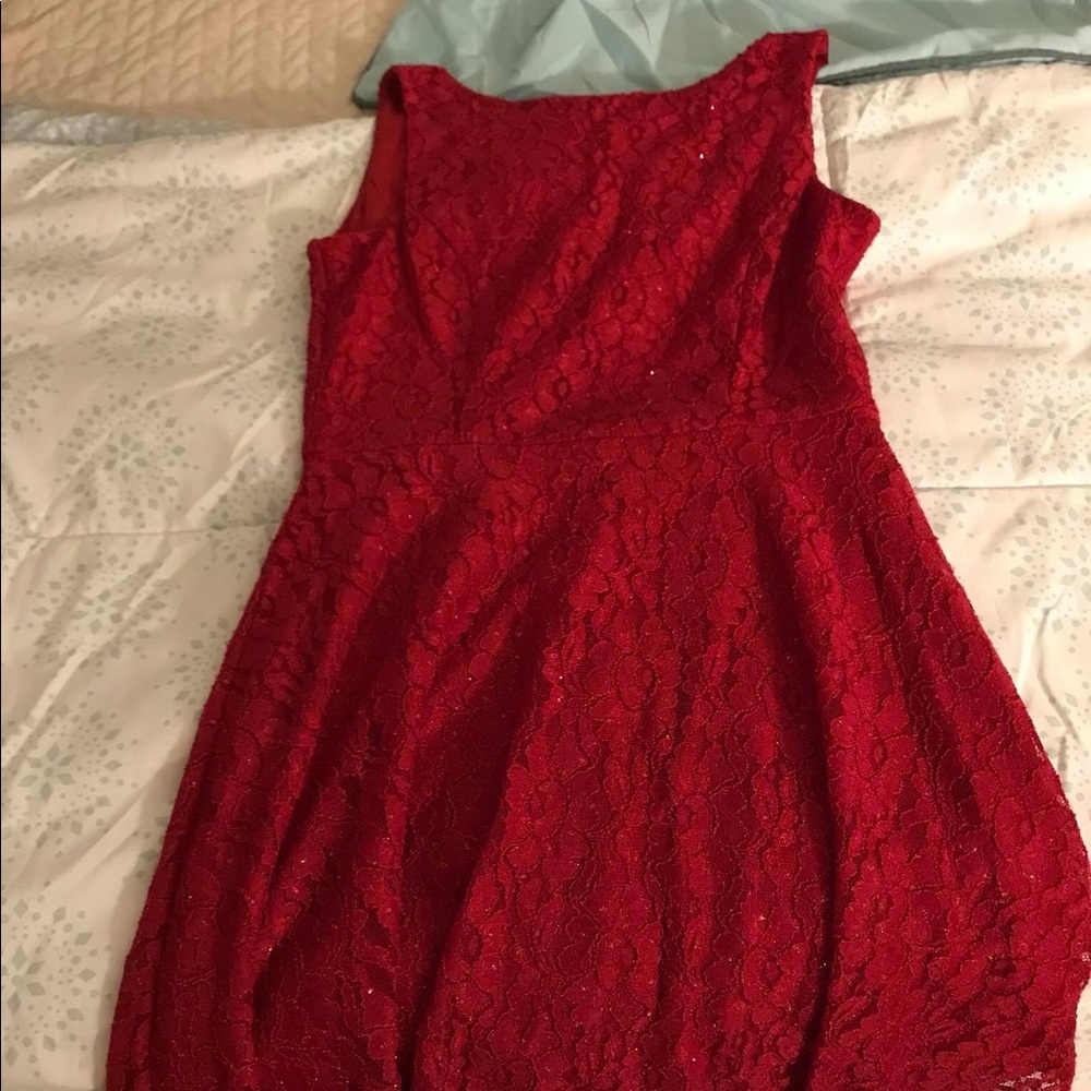 Juniors red dress